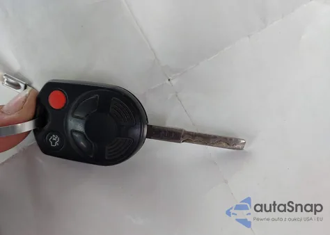 2014 Ford Focus Se z USA, uszkodzony, nr VIN 1FADP3K22EL232317